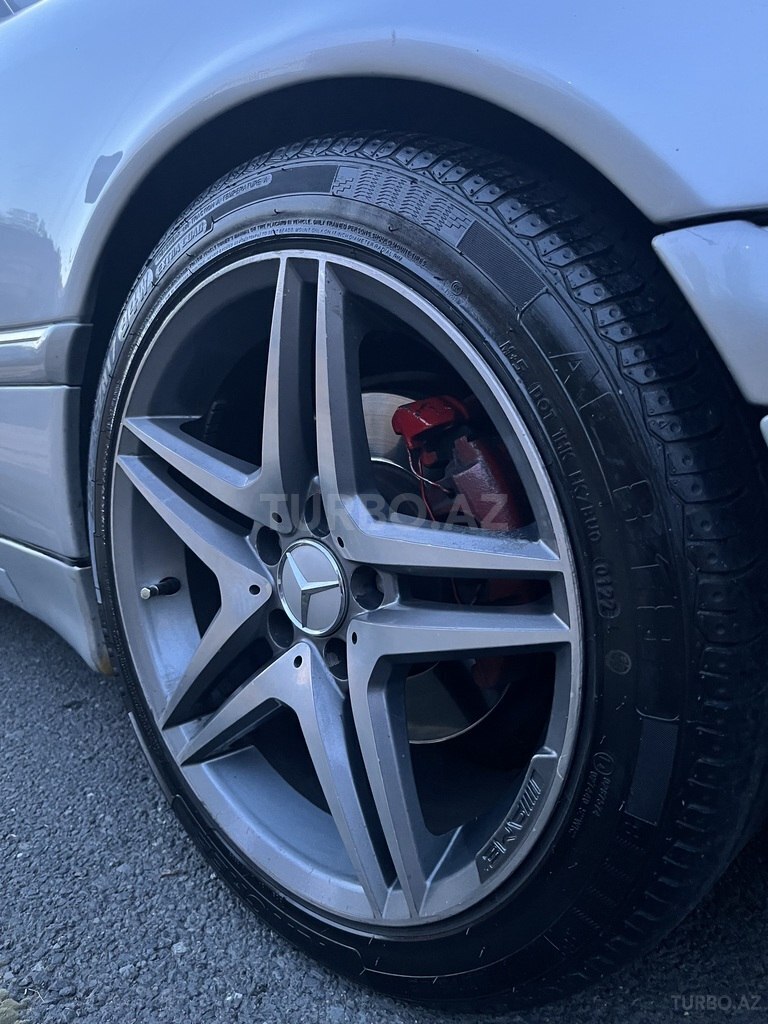 Mercedes C 230