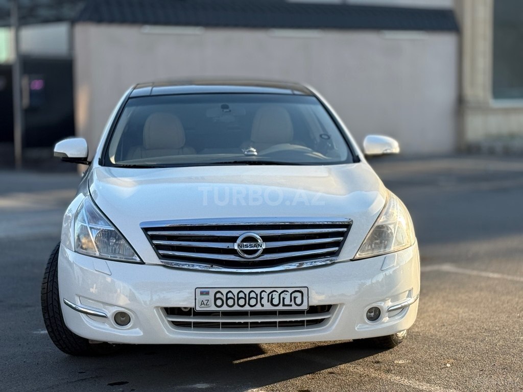 Nissan Teana