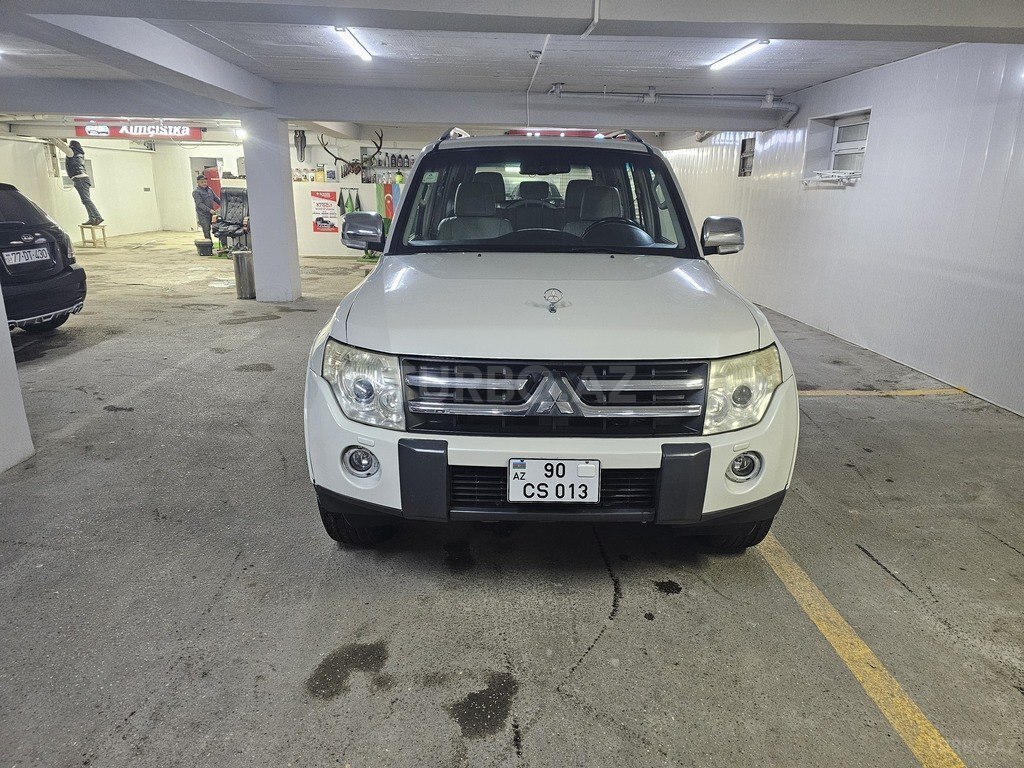 Mitsubishi Pajero
