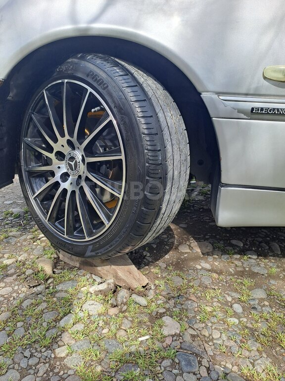 Mercedes C 180