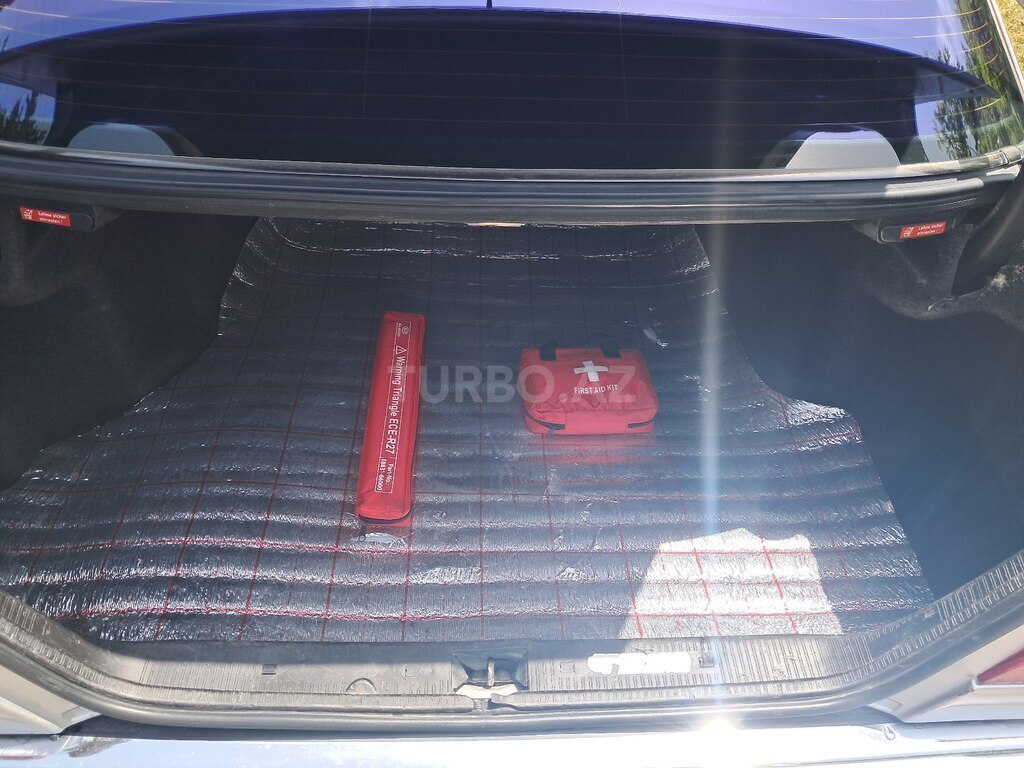 Mercedes C 220