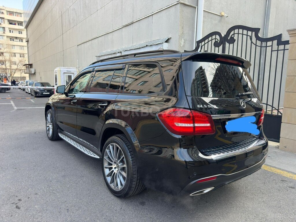 Mercedes GLS 500 4MATIC