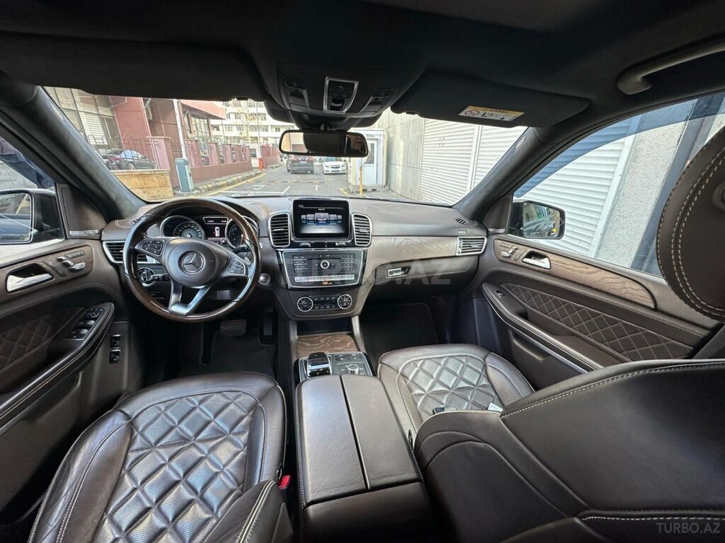 Mercedes GLS 500 4MATIC