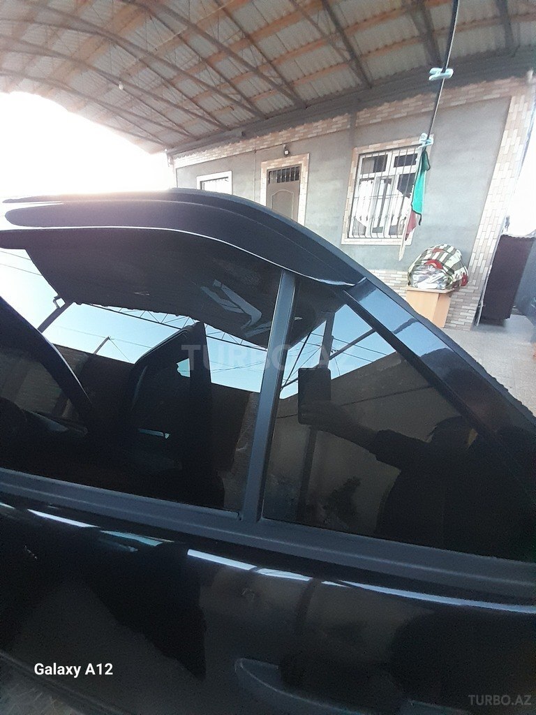Mercedes C 180