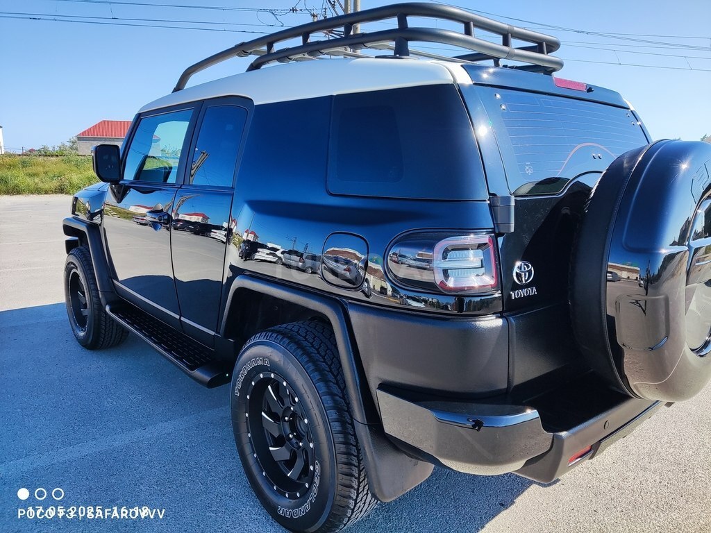 Toyota FJ Cruiser