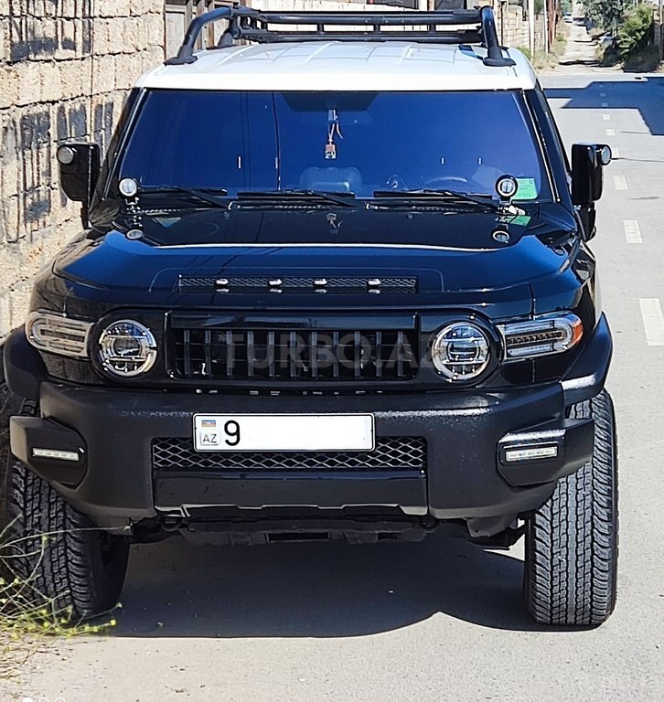 Toyota FJ Cruiser