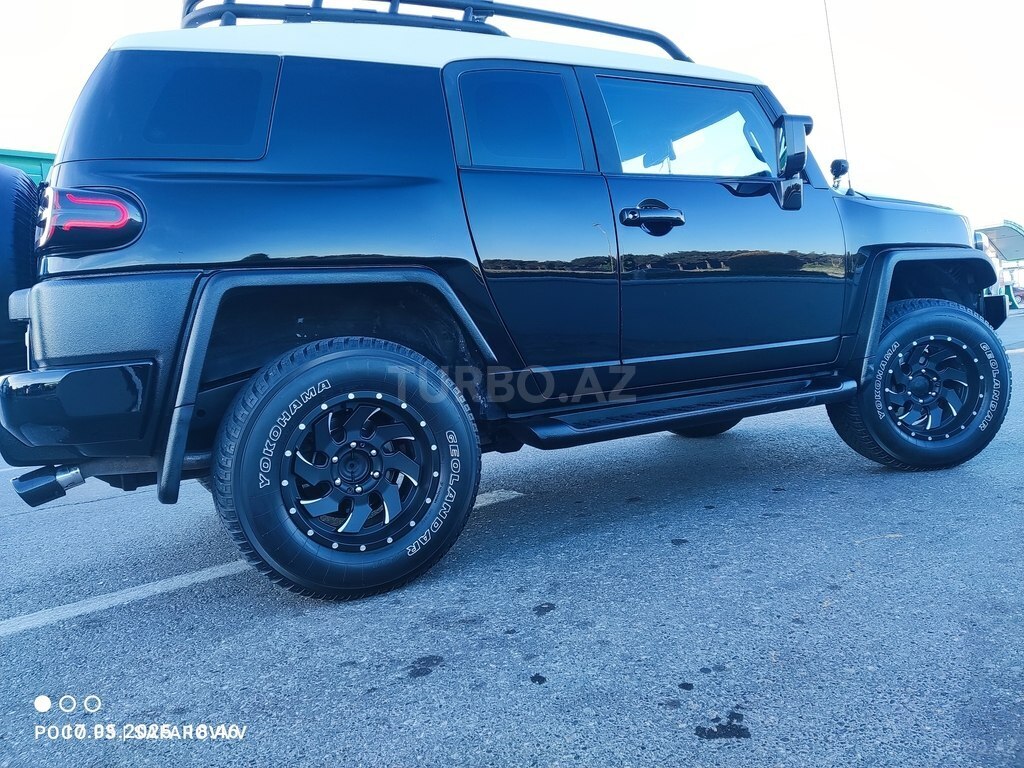 Toyota FJ Cruiser
