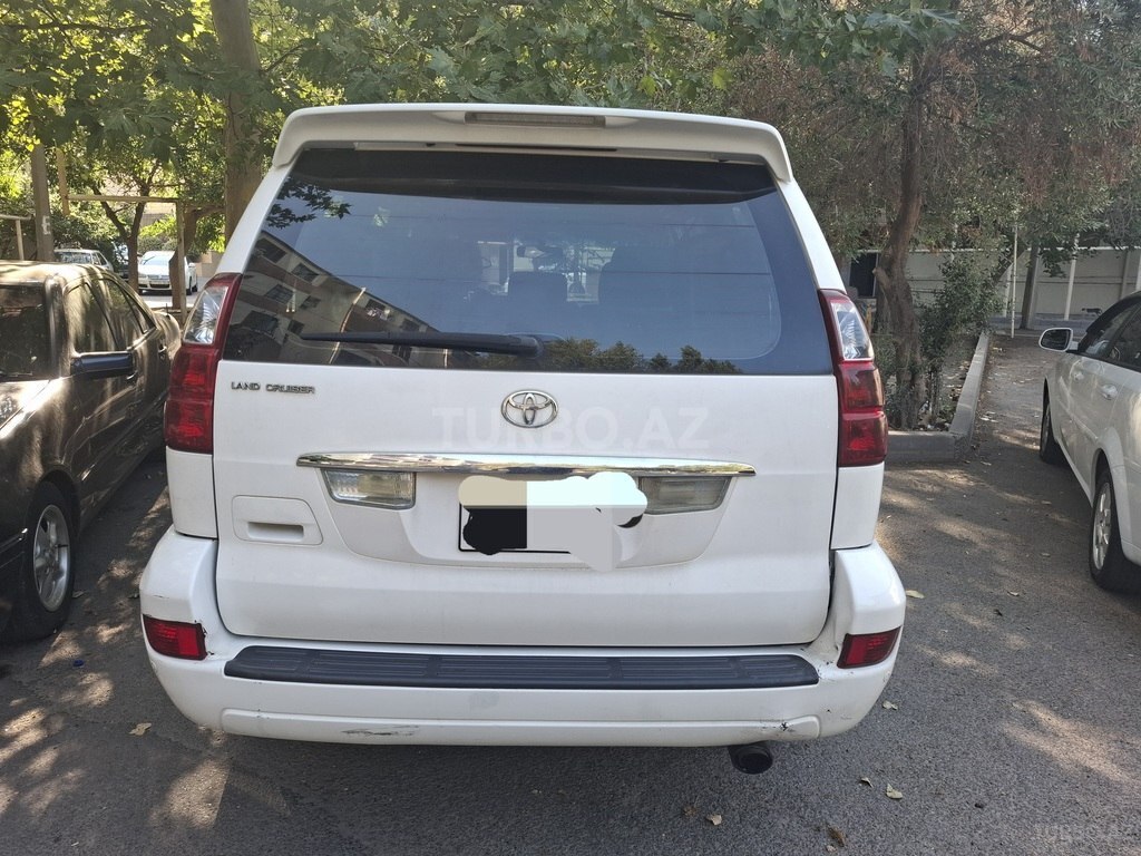 Toyota Land Cruiser Prado
