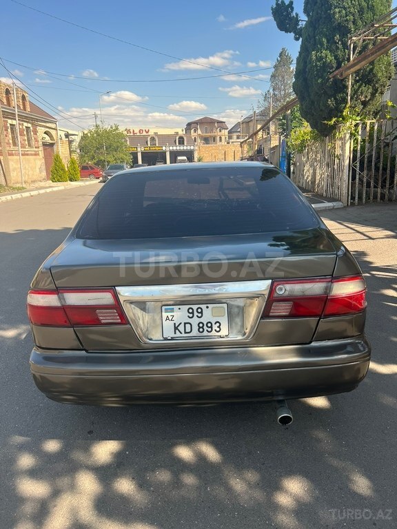 Nissan Sunny