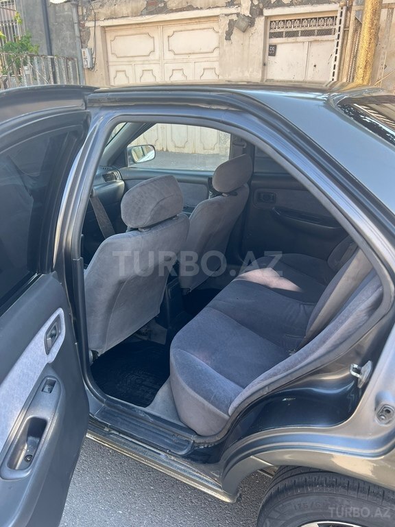 Nissan Sunny