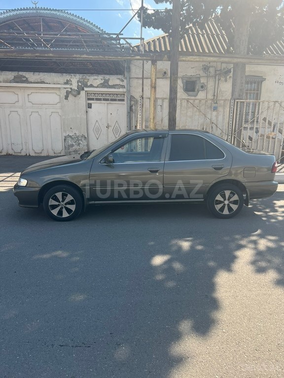 Nissan Sunny