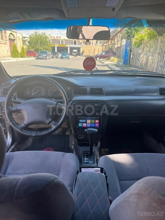 Nissan Sunny