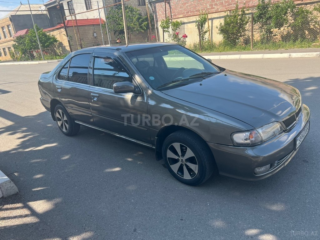 Nissan Sunny