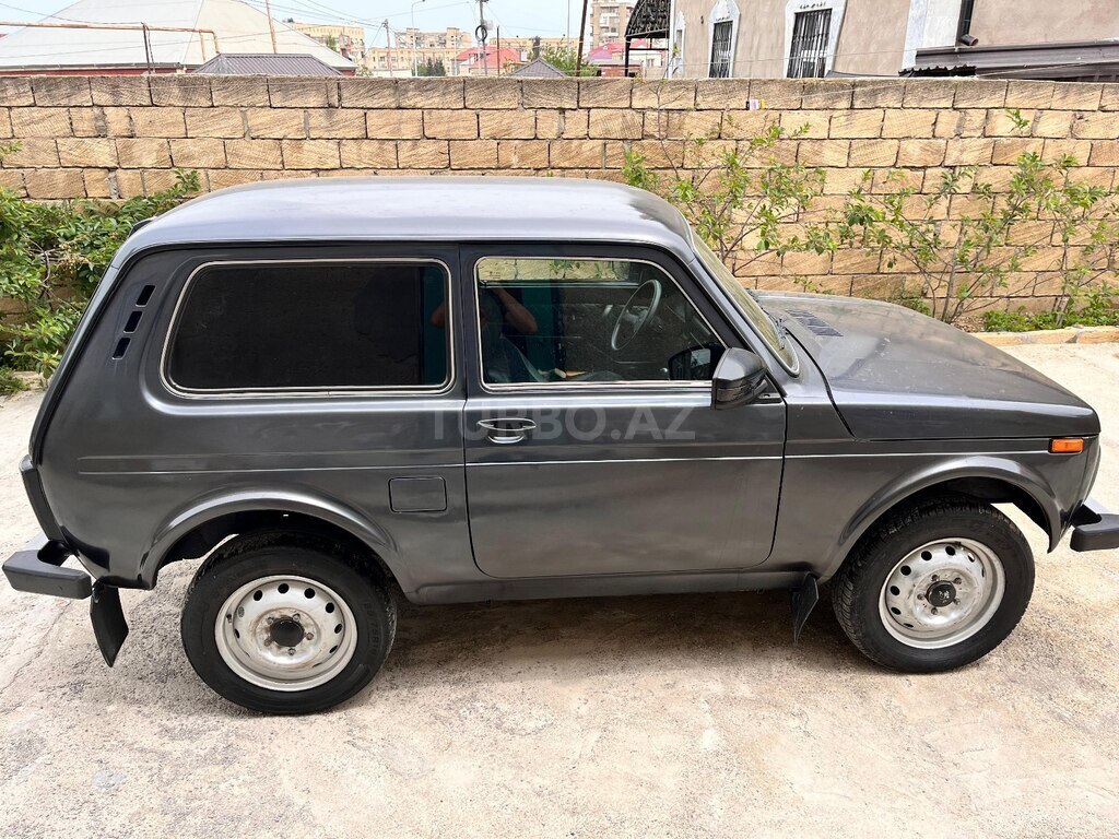LADA (VAZ) Niva