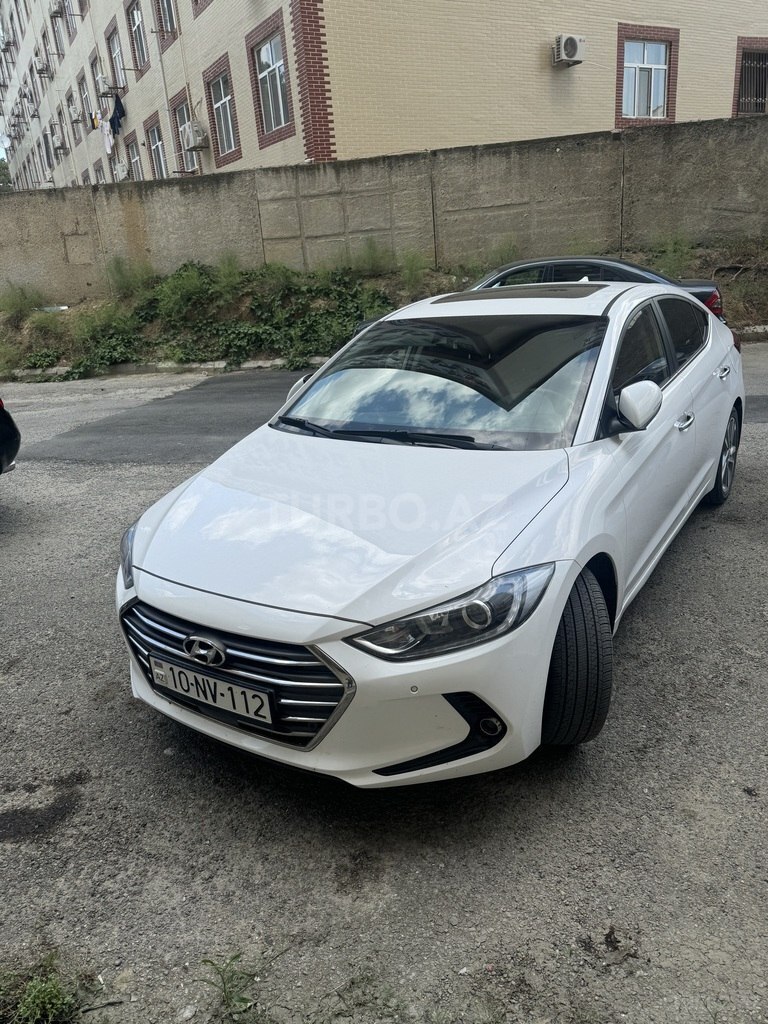Hyundai Elantra