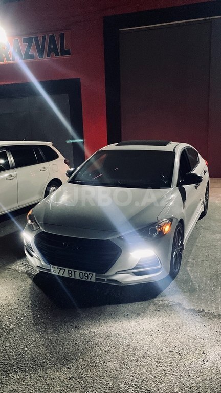 Hyundai Elantra