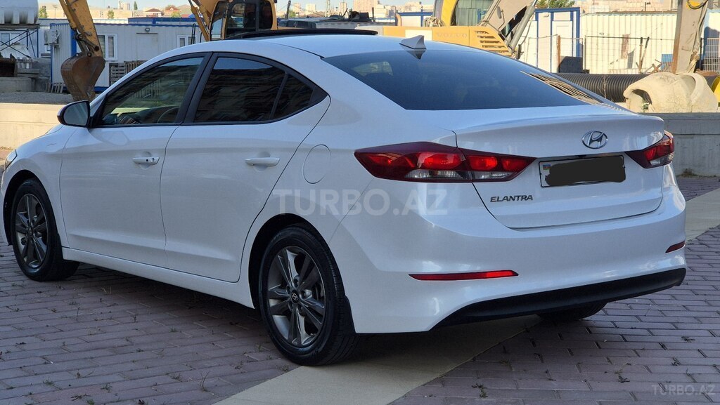 Hyundai Elantra