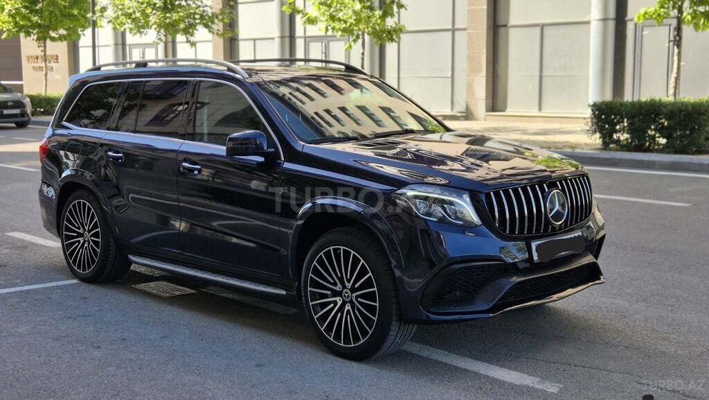 Mercedes GLS 450 4MATIC