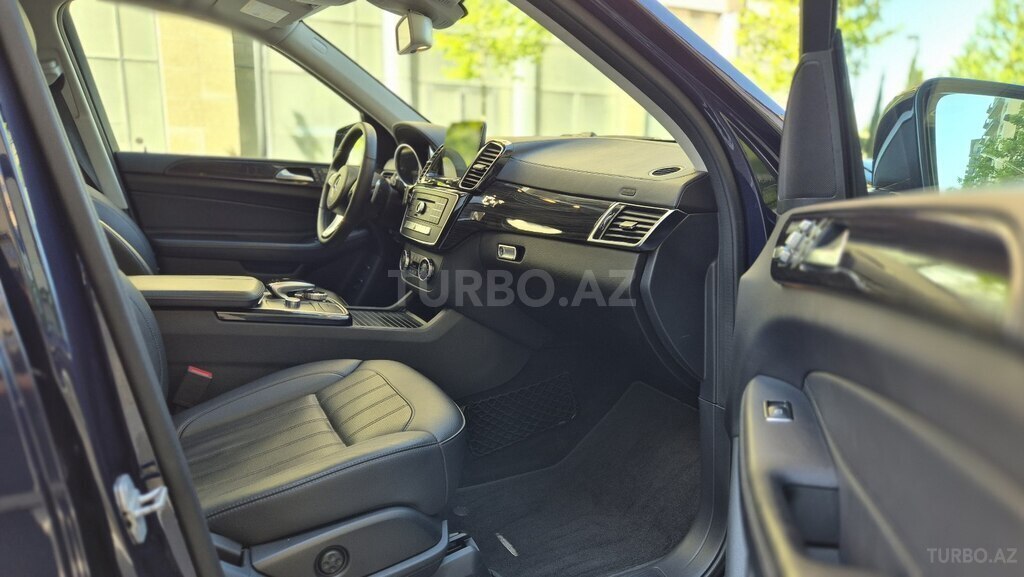 Mercedes GLS 450 4MATIC