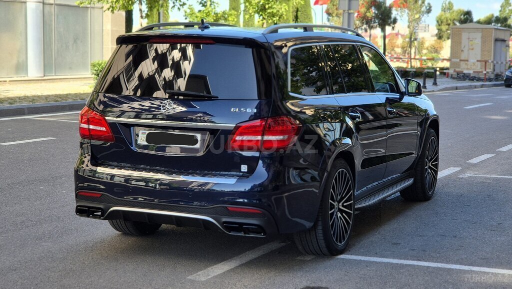 Mercedes GLS 450 4MATIC