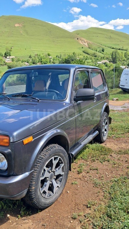LADA (VAZ) Niva