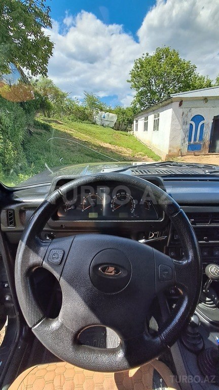 LADA (VAZ) Niva