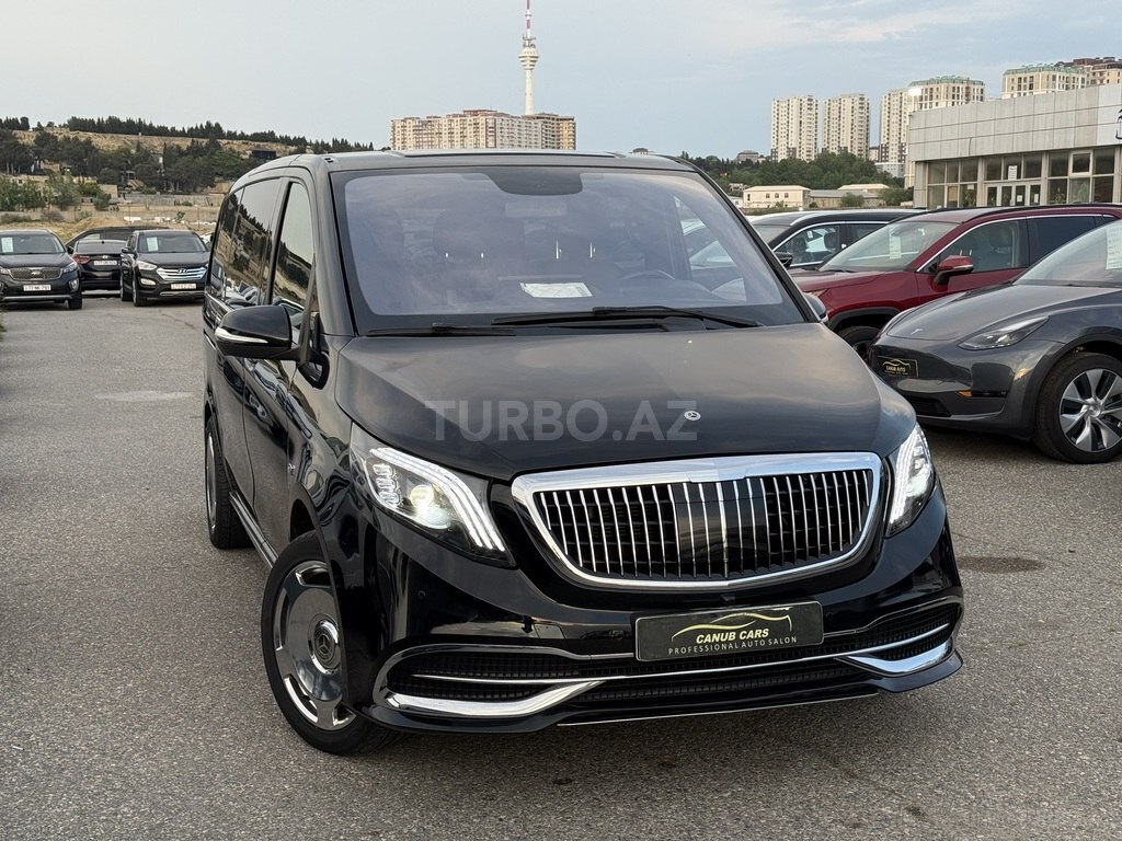 Mercedes Vito 121