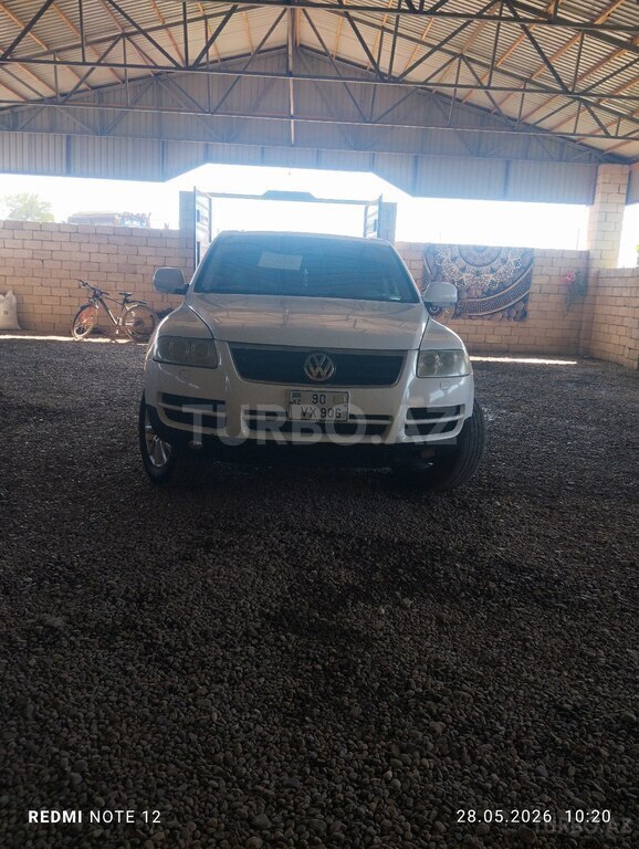 Volkswagen Touareg