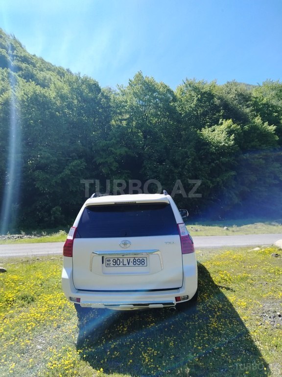 Toyota Land Cruiser Prado