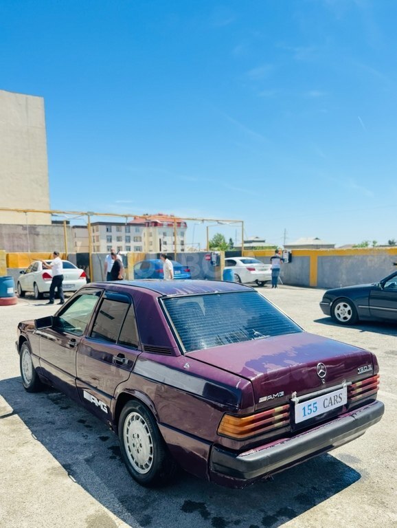 Mercedes 190