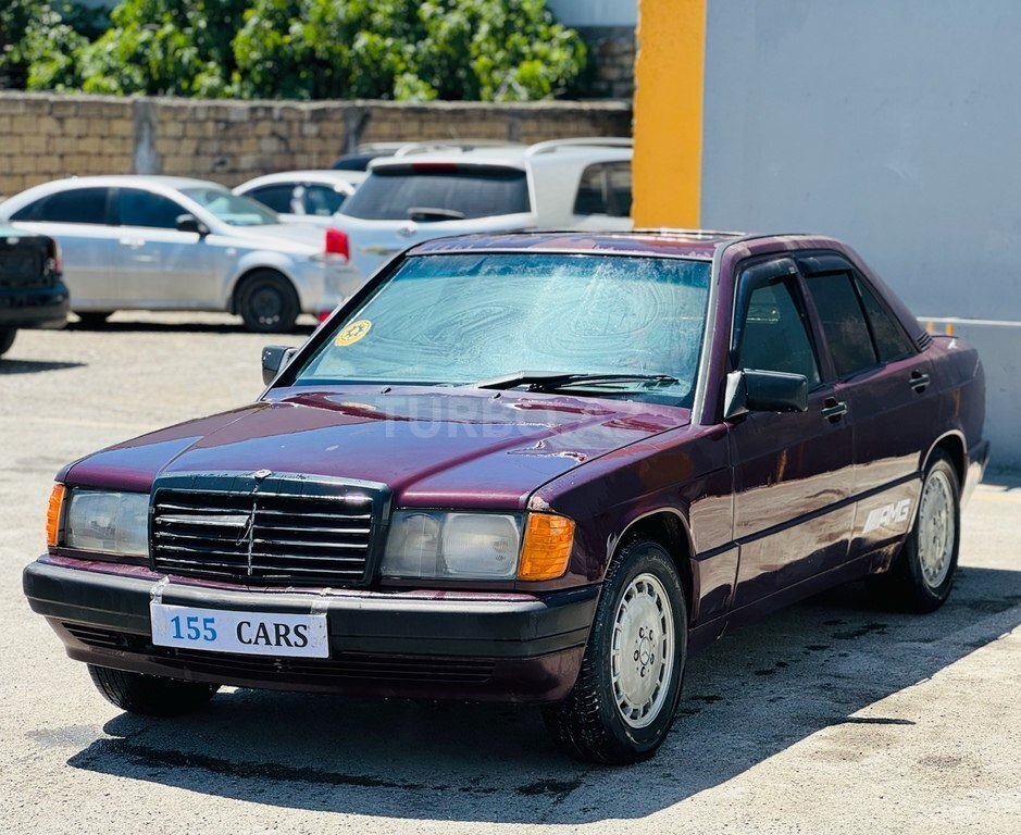 Mercedes 190