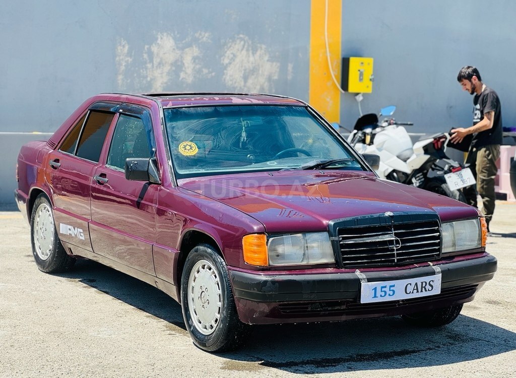 Mercedes 190