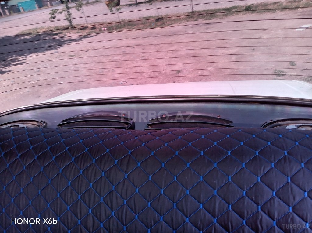 LADA (VAZ) 2107