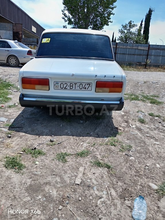 LADA (VAZ) 2107
