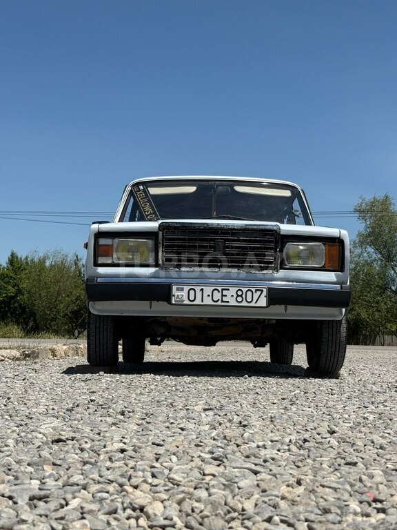 LADA (VAZ) 2107