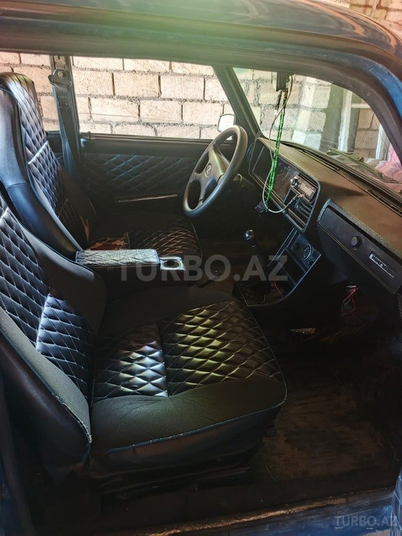 LADA (VAZ) 2107
