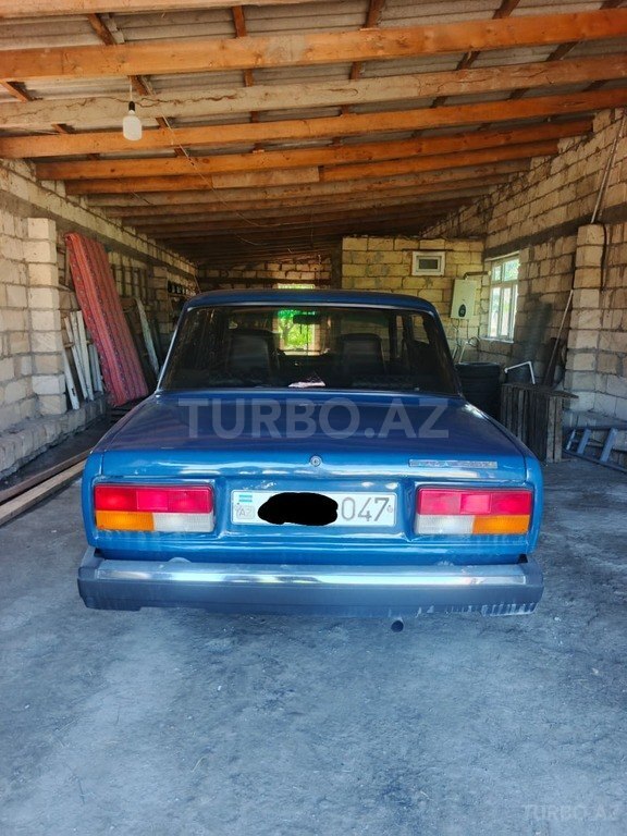 LADA (VAZ) 2107