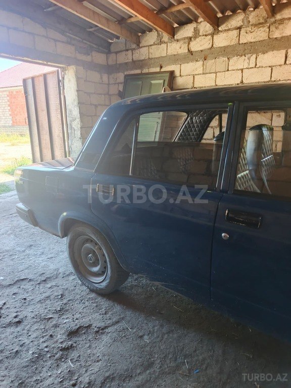 LADA (VAZ) 2107