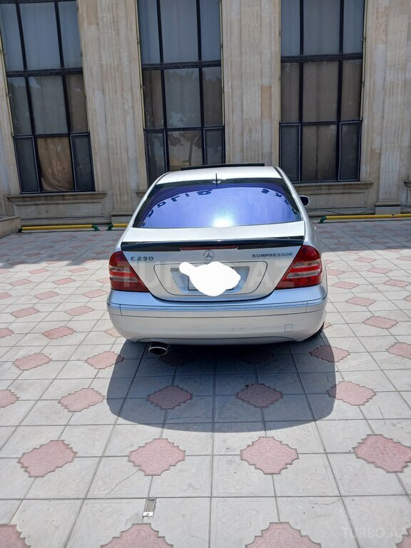 Mercedes C 230