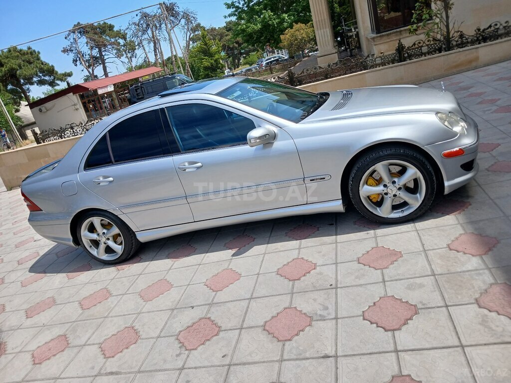 Mercedes C 230
