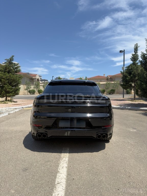 Porsche Cayenne GTS Coupe