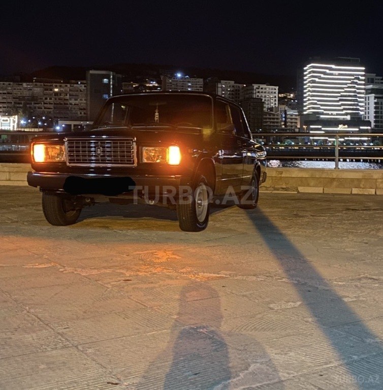 LADA (VAZ) 2107