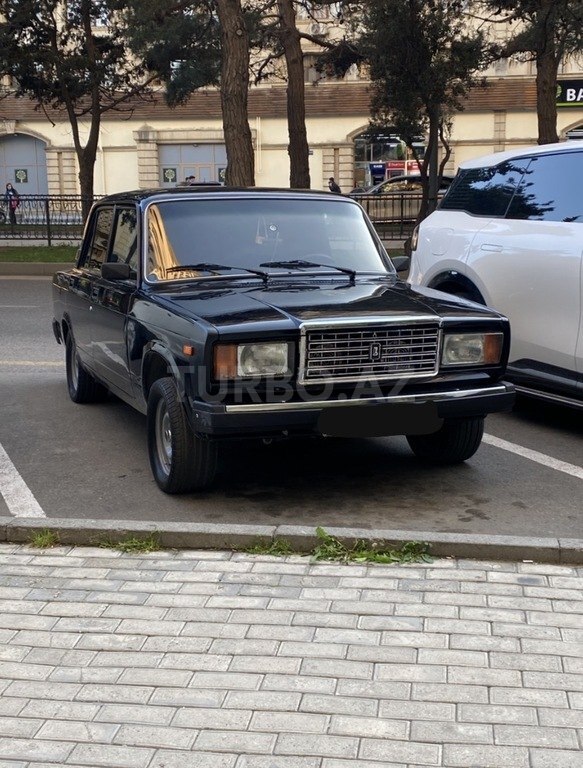 LADA (VAZ) 2107