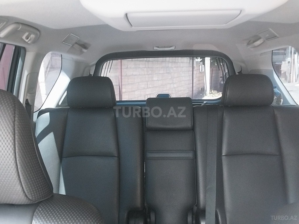 Toyota Land Cruiser Prado