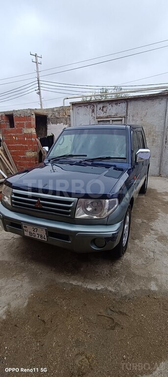 Mitsubishi Pajero io