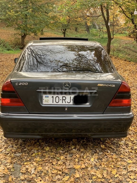 Mercedes C 180