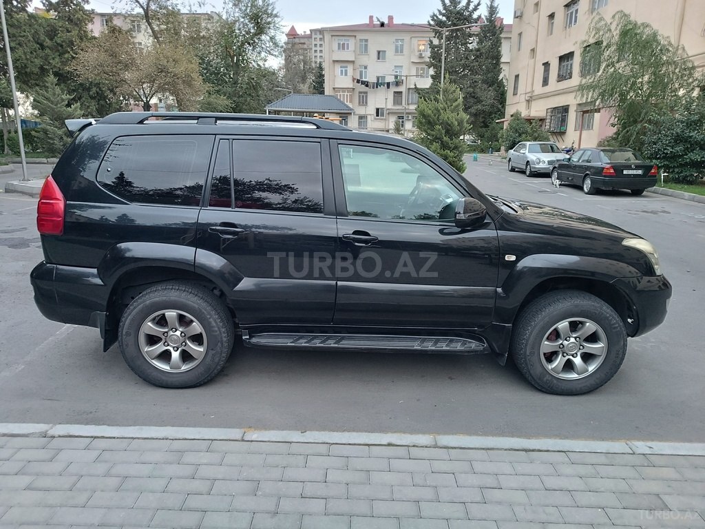 Toyota Land Cruiser Prado
