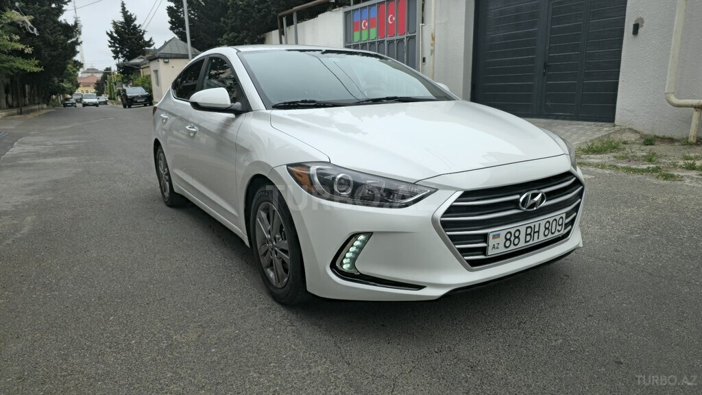 Hyundai Elantra
