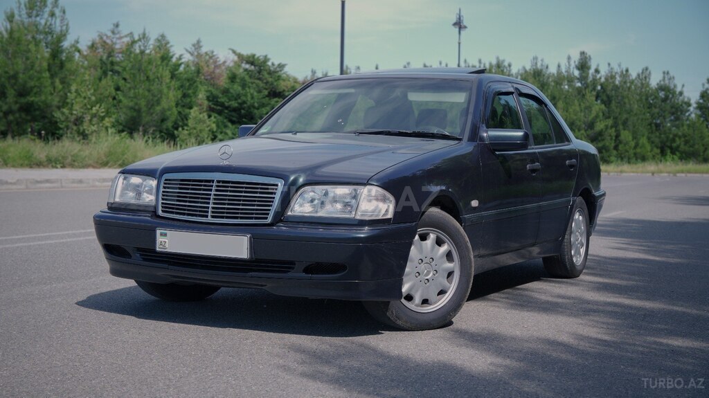 Mercedes C 180