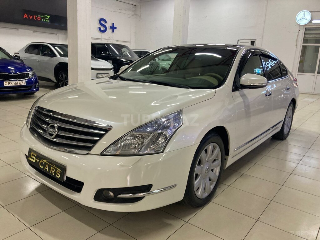 Nissan Teana